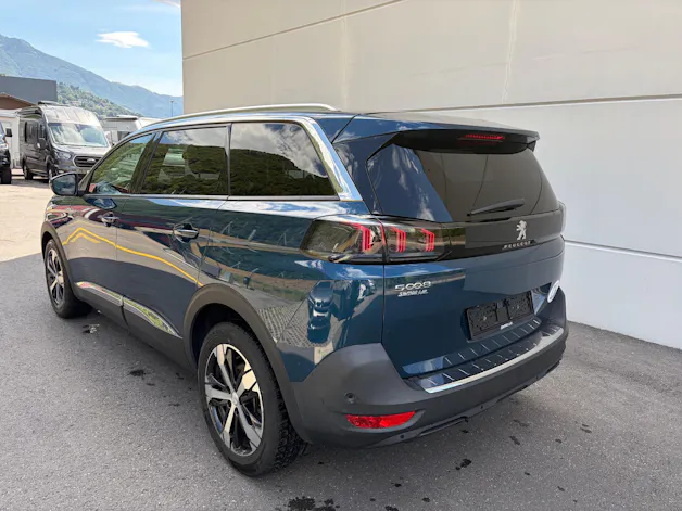 Peugeot 5008 1.5 BlueHDi Allure Pack