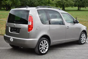 Škoda Roomster 1.2 TSI 105 Elegance DSG