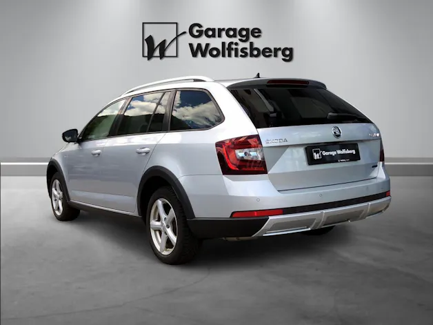 SKODA Octavia Scout 2.0 TSI 190 4x4 DSG