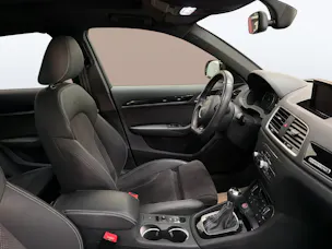 Audi Q3 2.0 TFSI Sport quattro S-Tr.