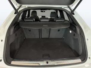 Audi Q3 2.0 TFSI Sport quattro S-Tr.