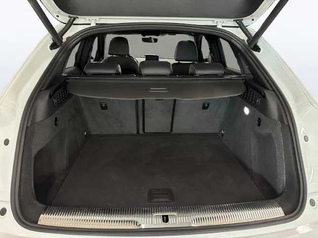 Audi Q3 2.0 TFSI Sport quattro S-Tr.