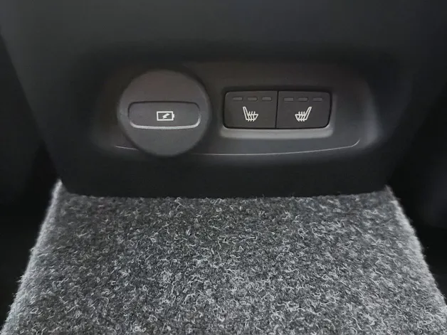 VOLVO EC40 Twin Ultra AWD XCENTRIC