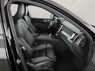 Volvo XC60 2.0 T8 TE Black Edition eAWD