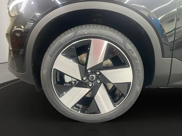 Volvo EX40 Twin Ultra AWD