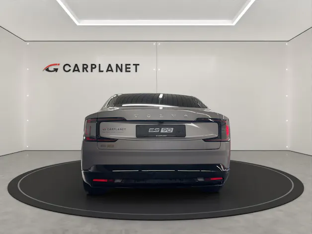 Volvo ES90 Ultra