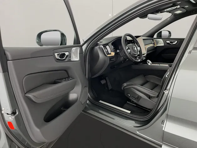 Volvo XC60 2.0 T8 TE Ultra Dark eAWD