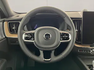 Volvo XC60 2.0 T8 TE Ultra Dark eAWD