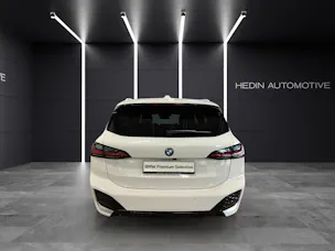 BMW 230e xDrive paddles Active Tourer