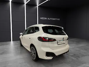 BMW 230e xDrive paddles Active Tourer