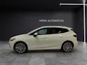 BMW 230e xDrive paddles Active Tourer