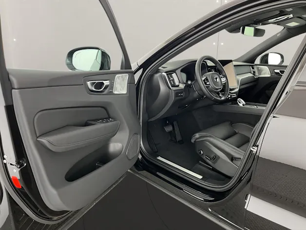 Volvo XC60 2.0 T8 TE Black Edition eAWD