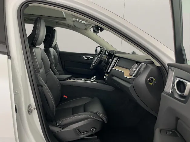 Volvo XC60 2.0 T8 TE Ultra Dark eAWD