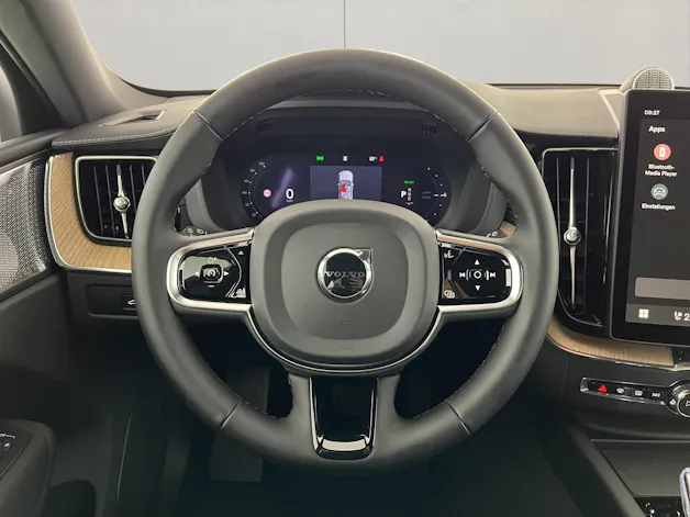 VOLVO XC60 2.0 T8 TE Ultra Dark eAWD