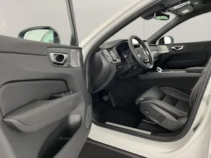 VOLVO XC60 2.0 T8 TE Black Edition eAWD