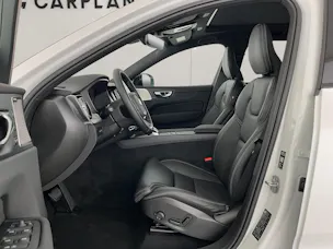 VOLVO XC60 2.0 T8 TE Black Edition eAWD
