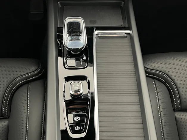 VOLVO XC60 2.0 T8 TE Black Edition eAWD