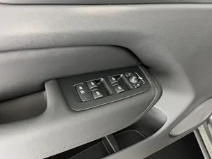 VOLVO XC60 2.0 T8 TE Ultra Dark eAWD