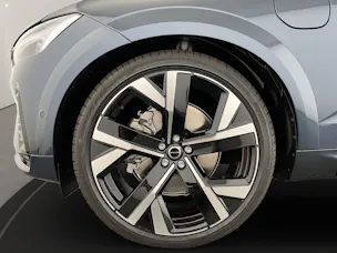 VOLVO XC60 2.0 T8 TE Ultra Dark eAWD