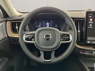 VOLVO XC60 2.0 T8 TE Ultra Dark eAWD