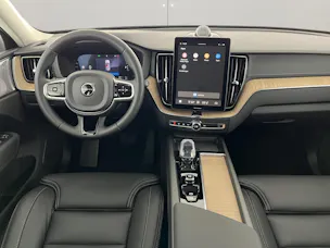 VOLVO XC60 2.0 T8 TE Ultra Dark eAWD