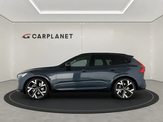 VOLVO XC60 2.0 T8 TE Ultra Dark eAWD