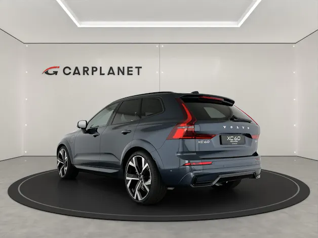 VOLVO XC60 2.0 T8 TE Ultra Dark eAWD