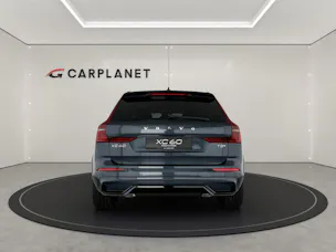 VOLVO XC60 2.0 T8 TE Ultra Dark eAWD