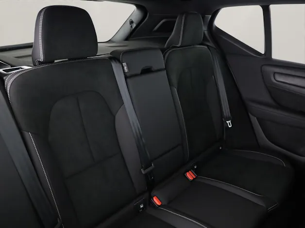 Volvo XC40 2.0 B4 MH Black Edition