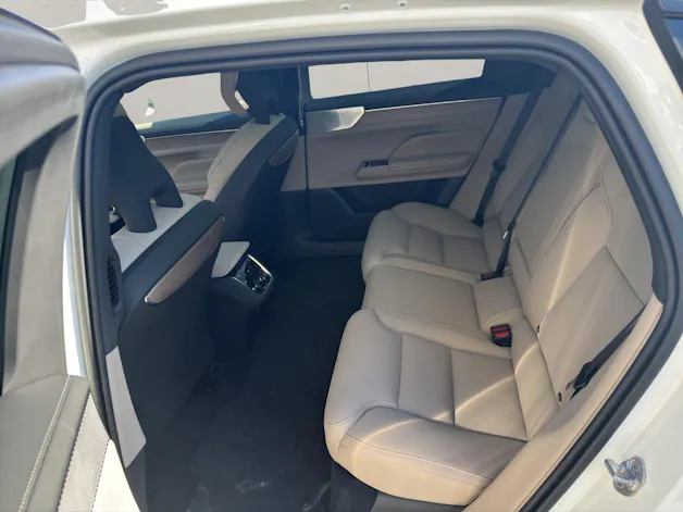 Volvo ES90 Ultra