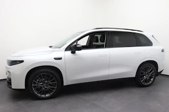 https://vehicle.imgix.net/4386524/8e579e04-6e99-4c30-87ac-a7412325a8bd.JPG