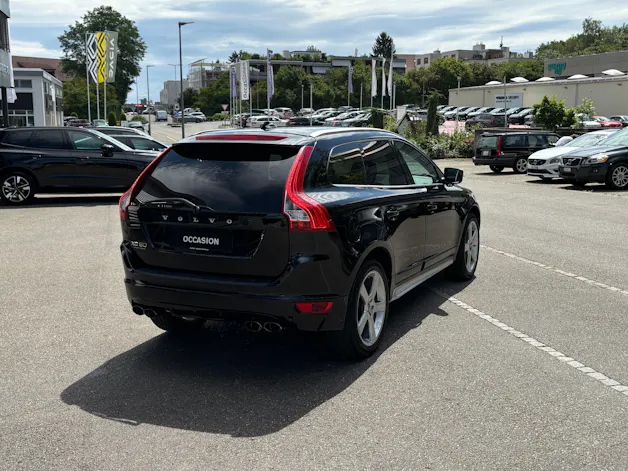 Volvo XC60 3.0 T6 R-Design AWD