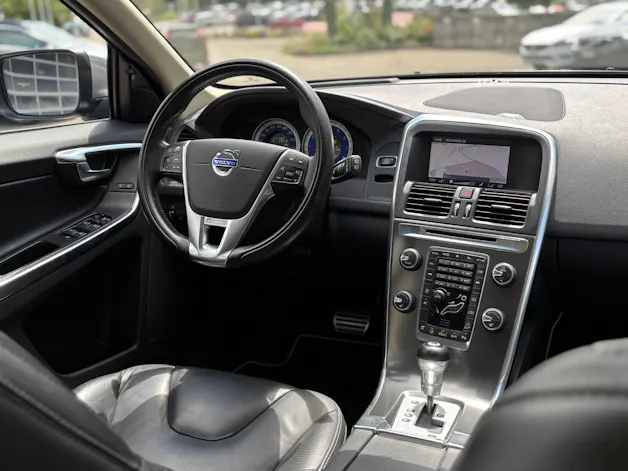 Volvo XC60 3.0 T6 R-Design AWD