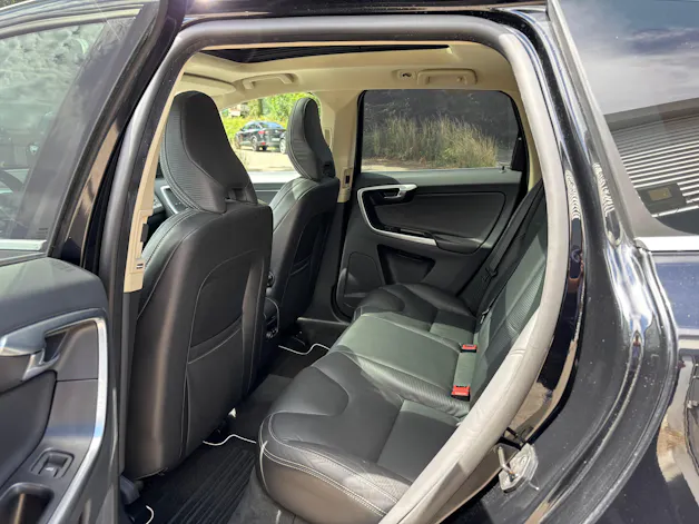 Volvo XC60 3.0 T6 R-Design AWD