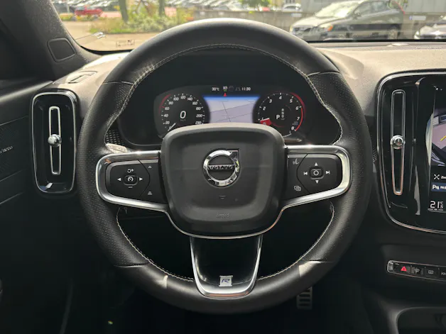 Volvo XC40 2.0 T5 R-Design AWD
