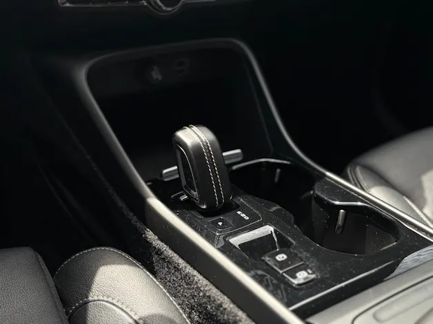Volvo XC40 2.0 T5 R-Design AWD