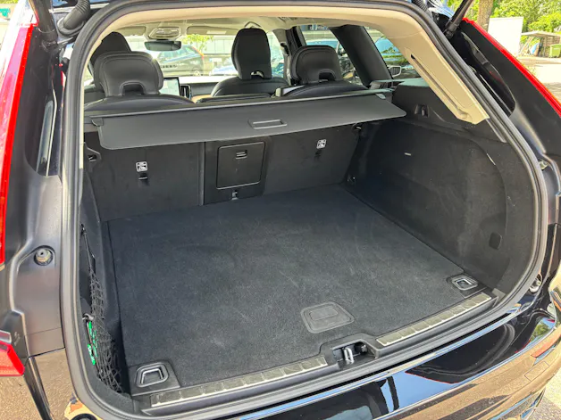 Volvo XC60 2.0 B5 MH Plus Dark AWD