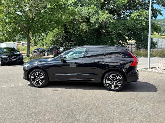 Volvo XC60 2.0 B5 MH Plus Dark AWD