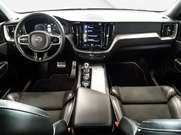 Volvo XC60 2.0 T8 TE R-Design eAWD
