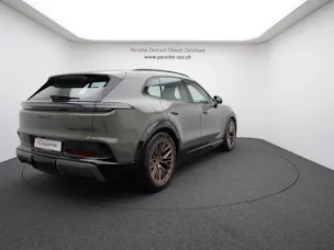Porsche Cayenne S Electric