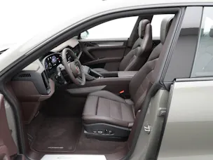Porsche Cayenne S Electric
