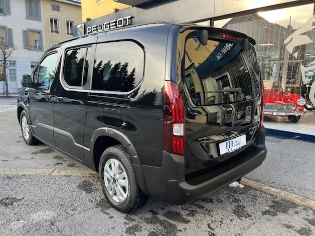 Peugeot Rifter Long 1.5 BlueHDi 130 Al
