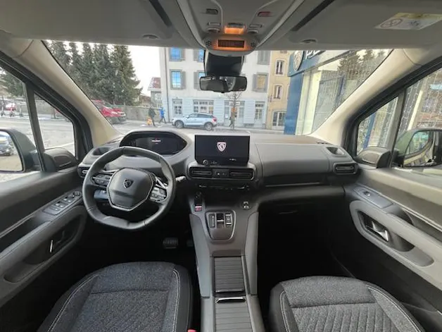 Peugeot Rifter Long 1.5 BlueHDi 130 Al