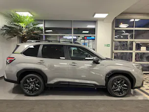 Subaru Forester Station 2.0i e-Boxer