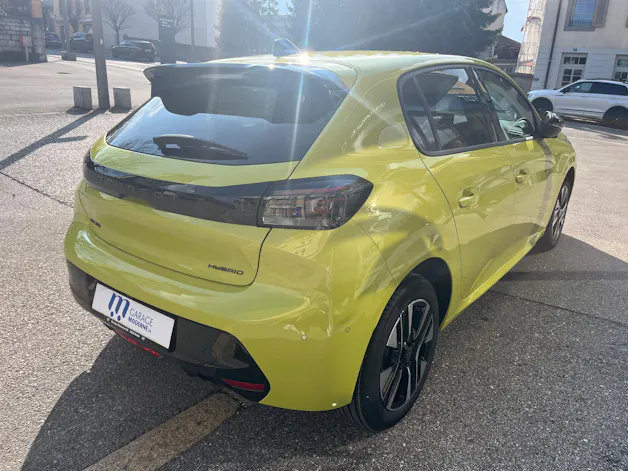 Peugeot 208 1.2 Hybrid Allure Premium