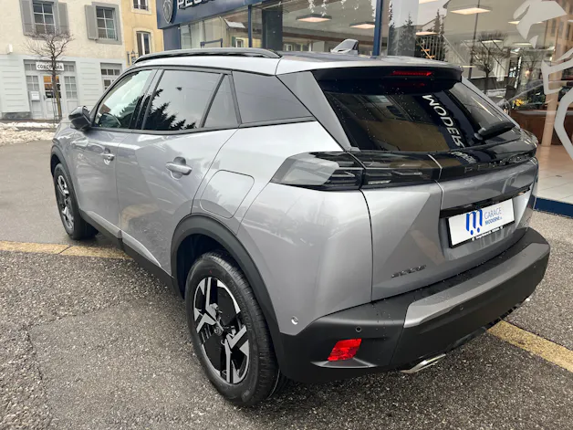 Peugeot 2008 1.2 Hybrid Allure Premium