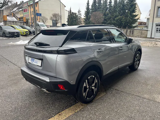 Peugeot 2008 1.2 Hybrid Allure Premium