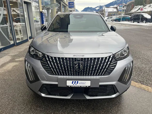 Peugeot 2008 1.2 Hybrid Allure Premium