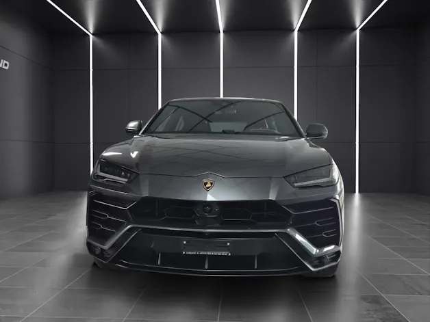 Lamborghini Urus E-Gear