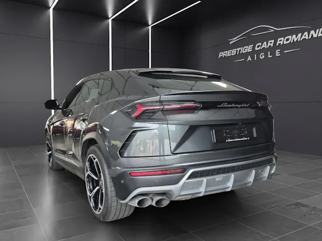Lamborghini Urus E-Gear